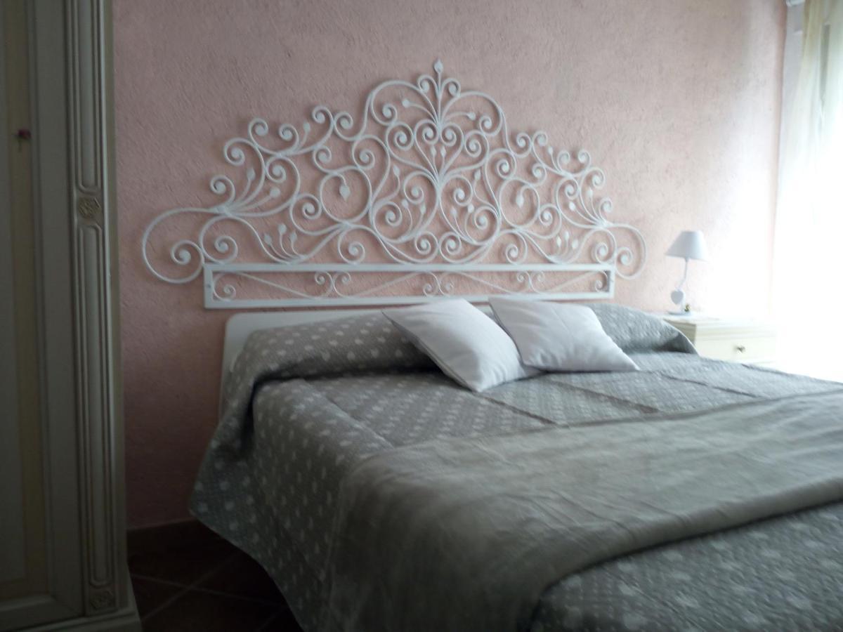 Lo Sporting Bed&Breakfast Nasino Exteriör bild